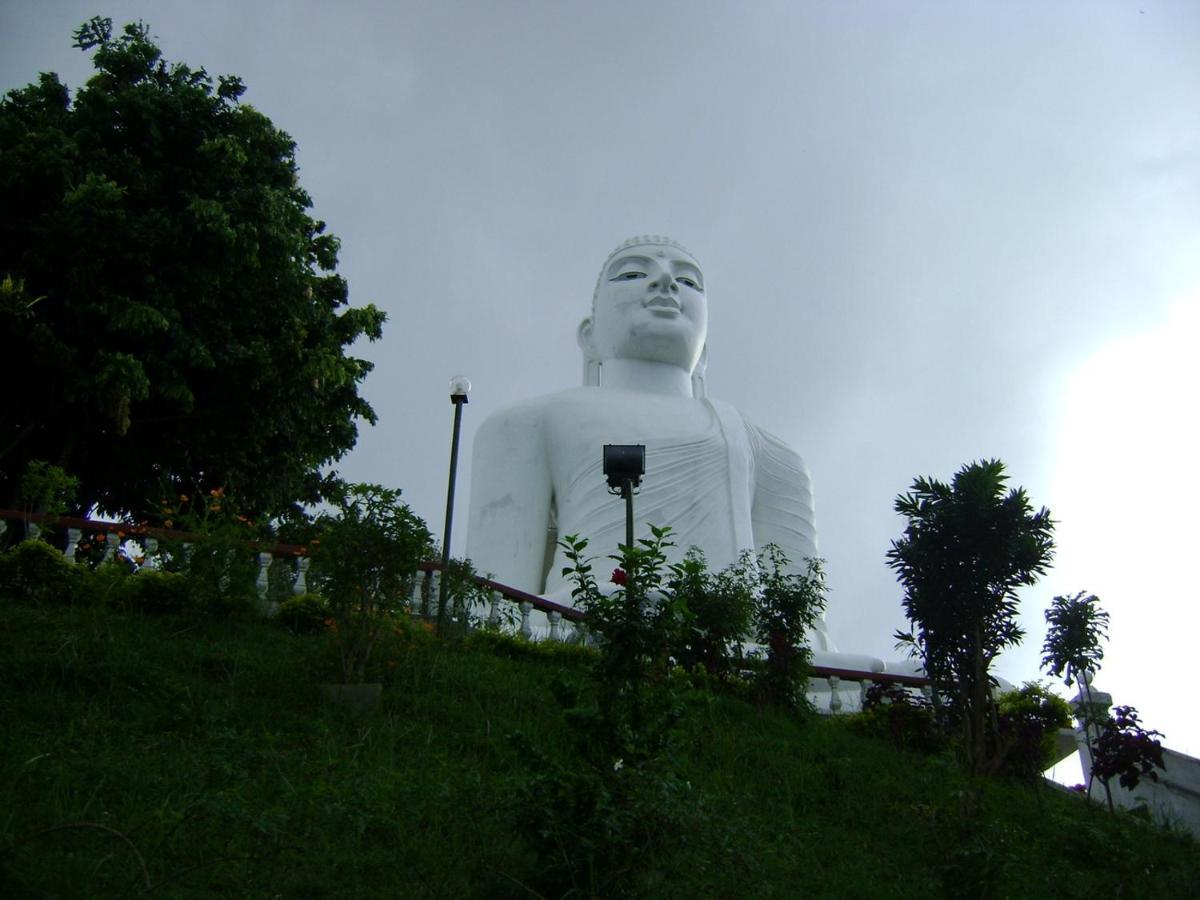Oyo 438 Sarala Residence Hotel Kandy Zewnętrze zdjęcie